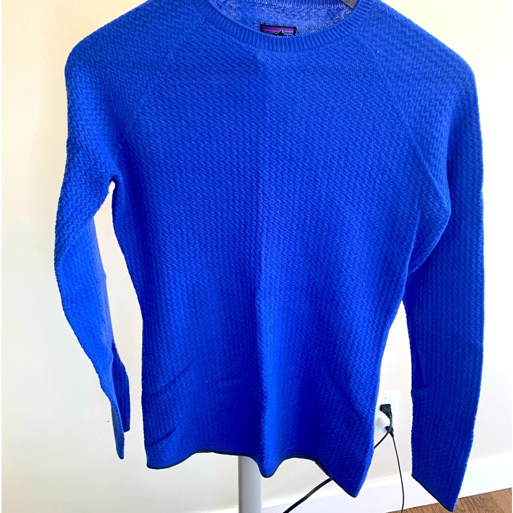 Sweater/base layer
